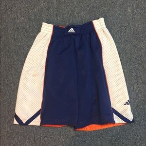 Vintage adidas reversible basketball shorts 🏀